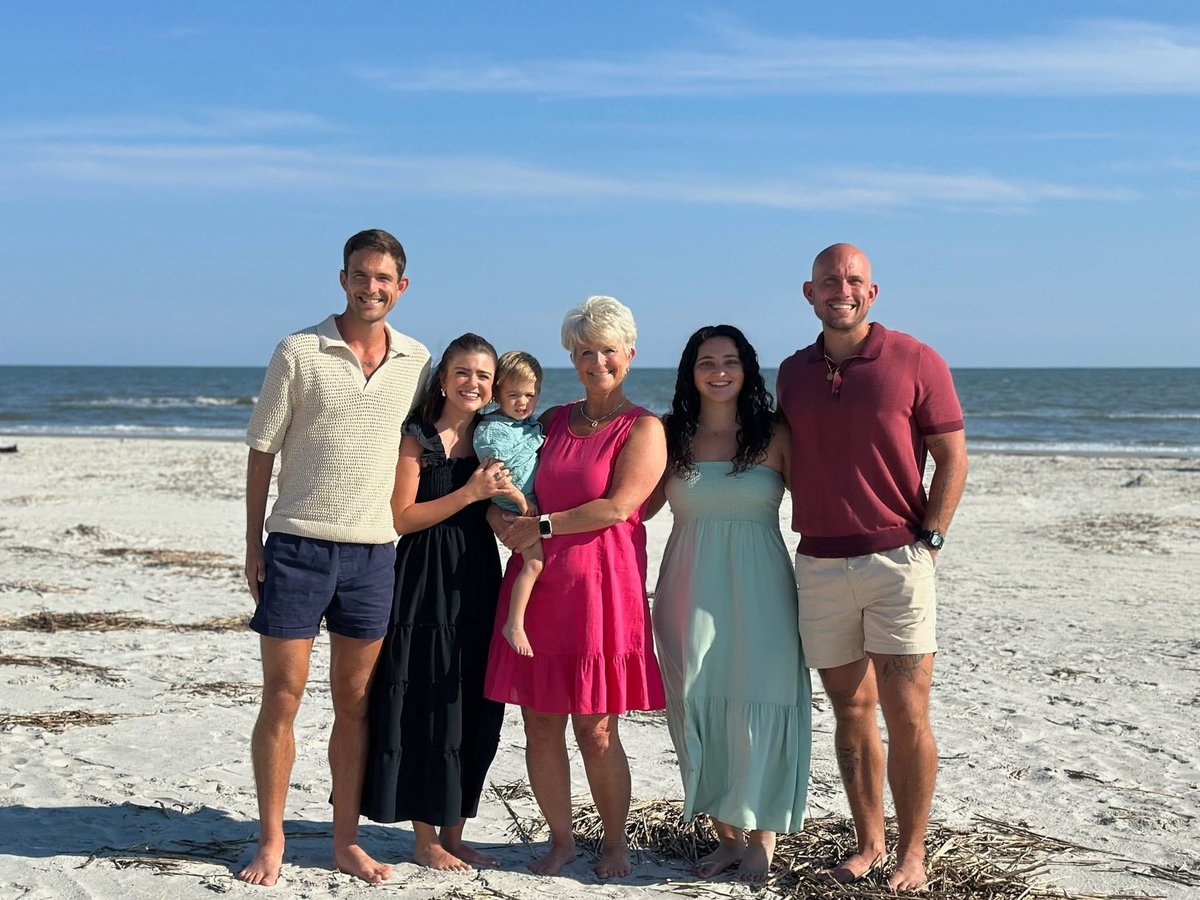 Gayla Holmer tweet media