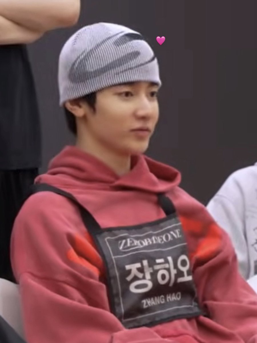 𝐦𝐨 tweet media