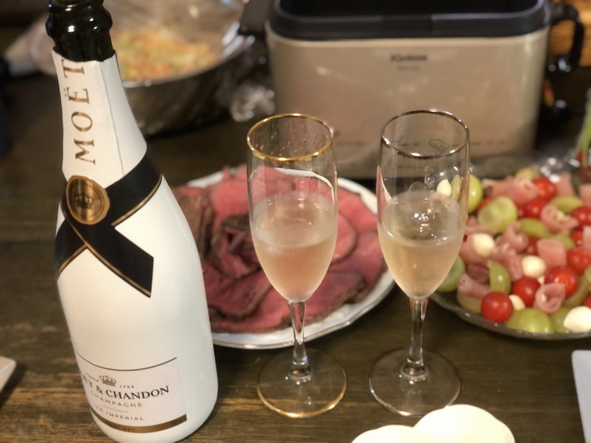 痛風ハクココ tweet media