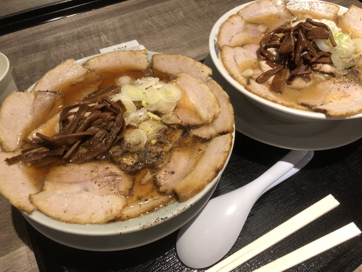 痛風ハクココ tweet media