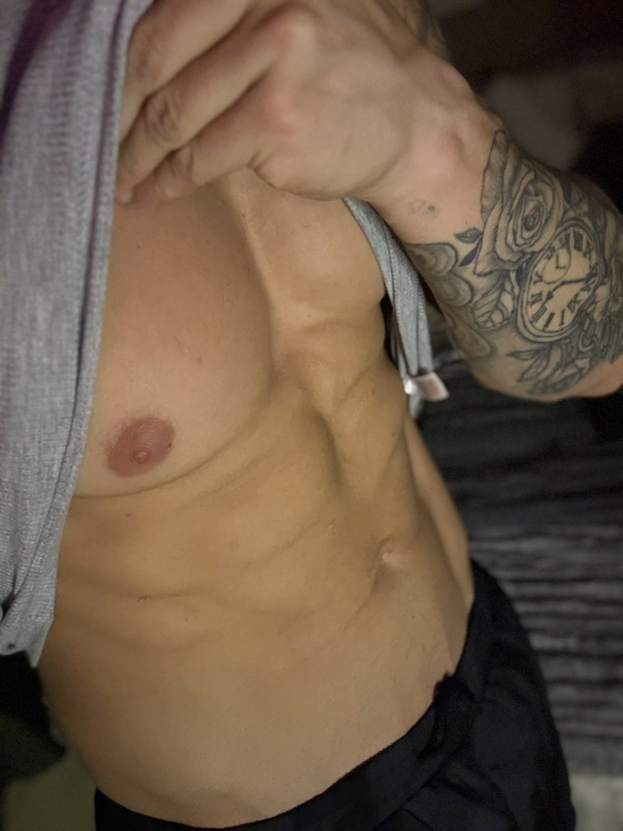 Aesthetic__Pro tweet media