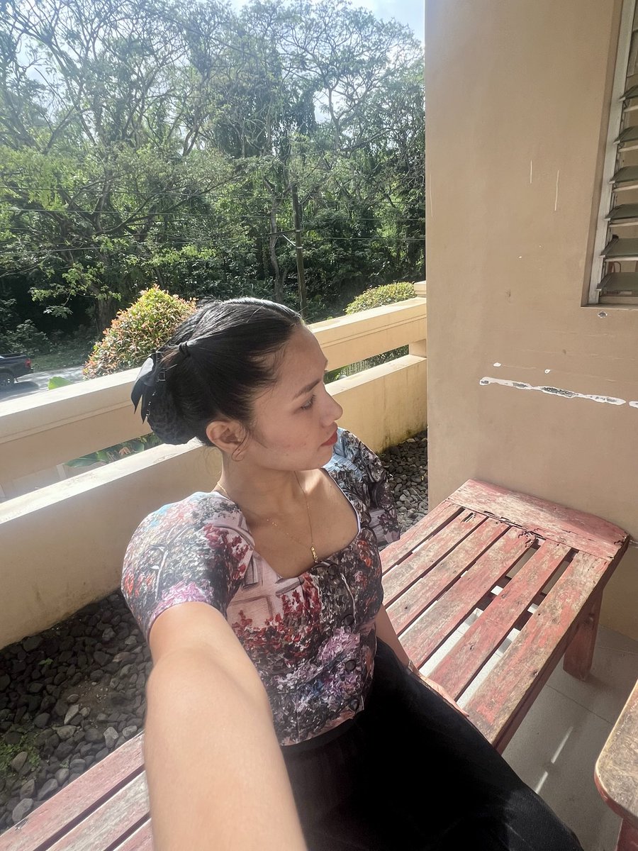dacillova's tweet photo. Filipiniana Top✨ https://t.co/HETOyr9EuQ