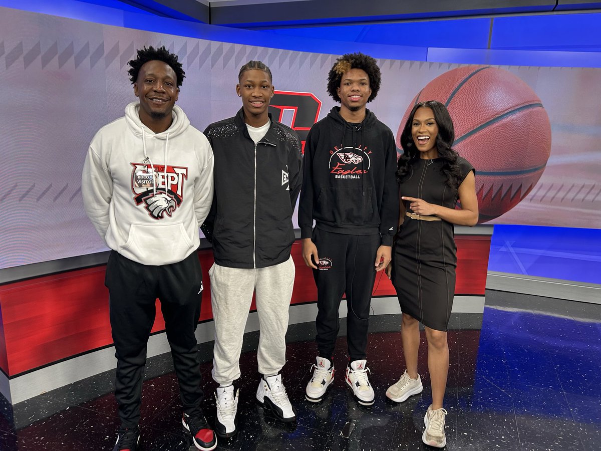middelnews's tweet photo. Thank you to @koconews for having our Eagles on live this morning! 🦅🏀
The Del City boys basketball team shared the story behind their incredible last-second buzzer beater that secured the Area Championship this weekend.
#mdpurpose https://t.co/FTGdPf0YQL