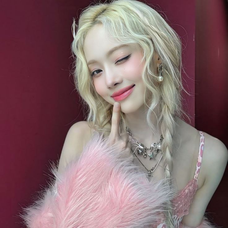 𝖟𝖎𝖗𝖊𝖑𝖑𝖆 🌸 tweet media