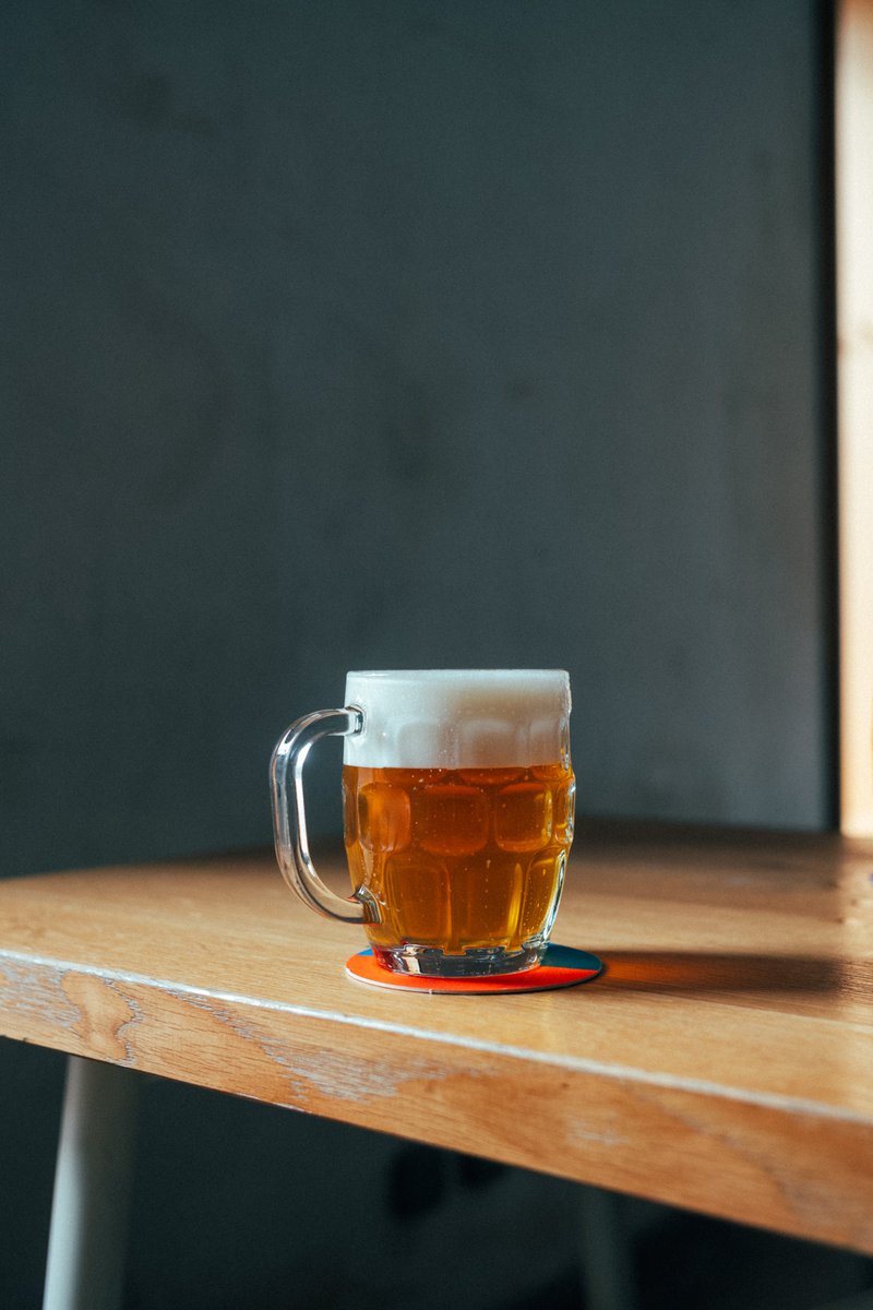 チェコはいいぞ！ 

新婚旅行も兼ねて一ヶ月くらいビールを飲み歩く旅をして、とにかくビールも料理も最高に美味いのにリーズナブルで良かった……！