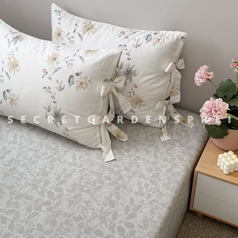 bed cover katun aesthetic