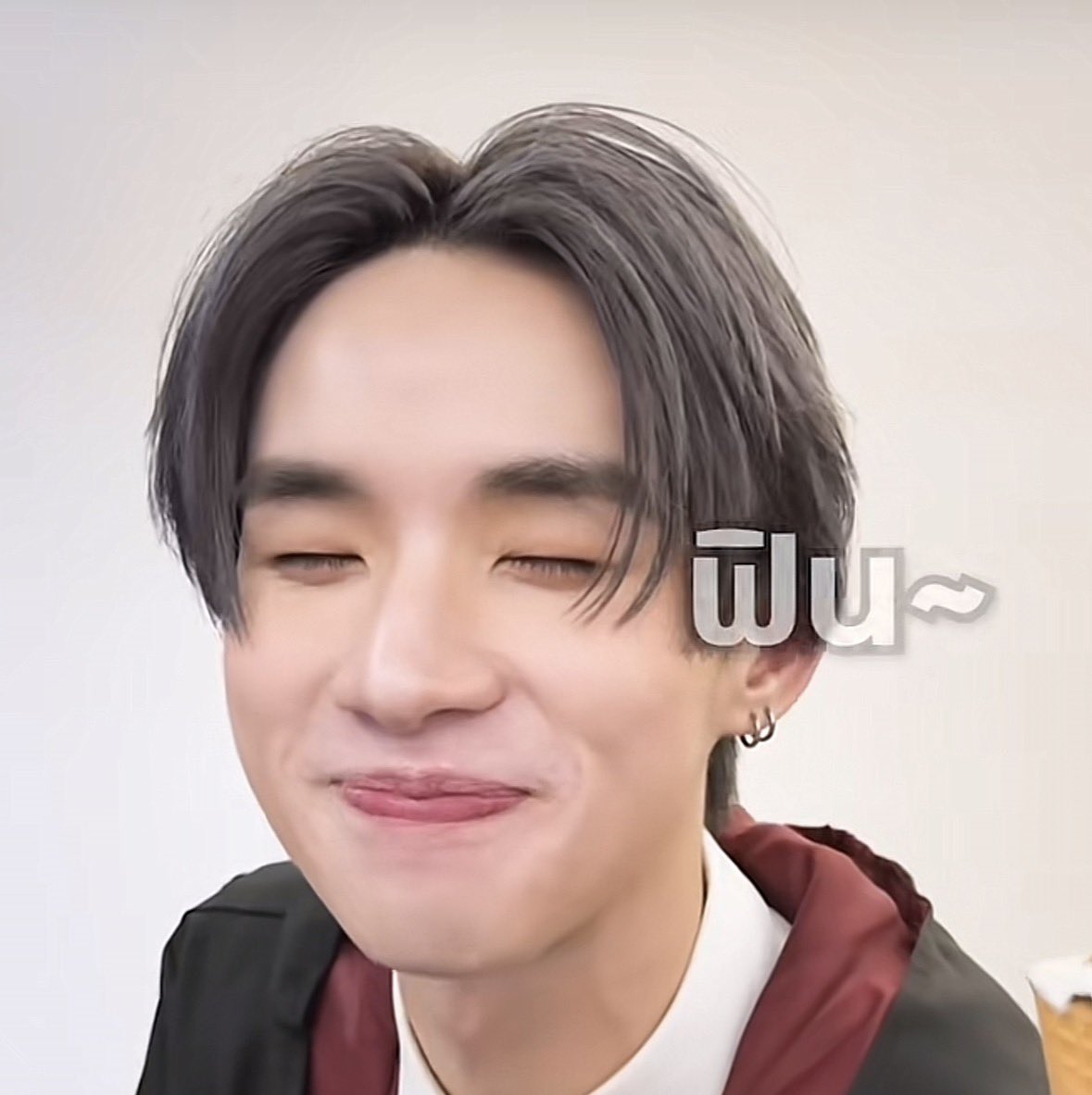 Mayjibii tweet media