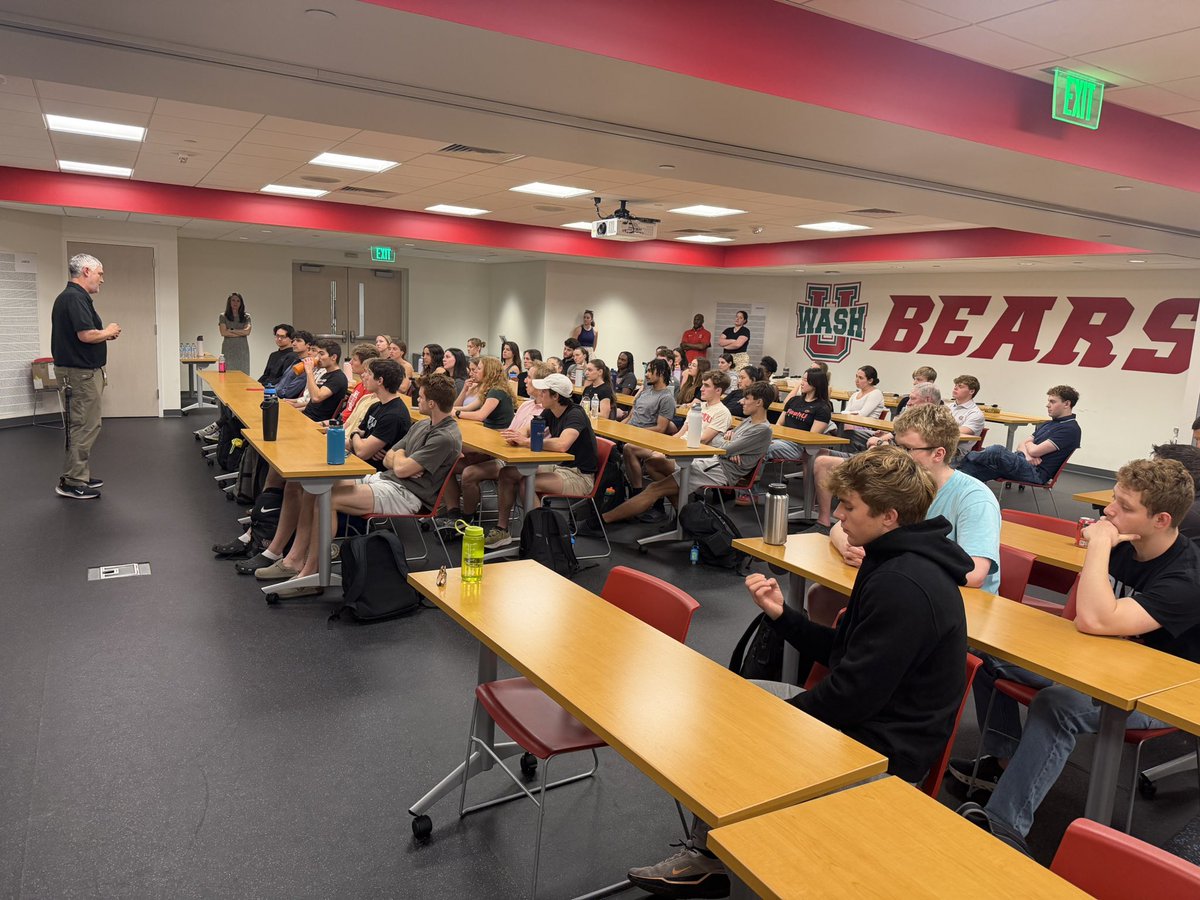 WashU Swim & Dive tweet media