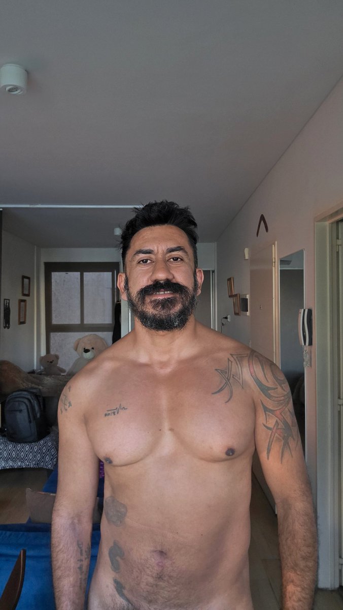gaston tweet media