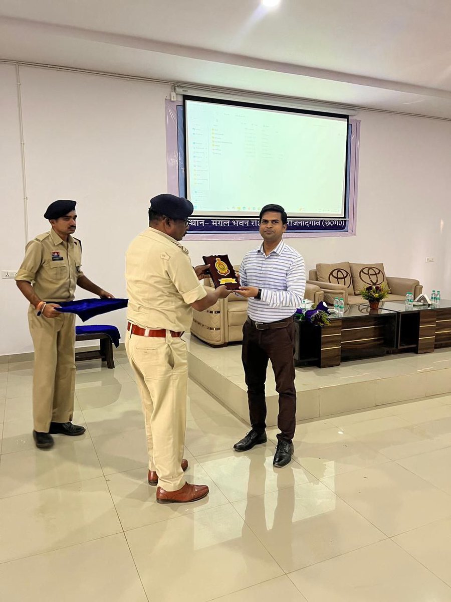Ncb, Raipur tweet media