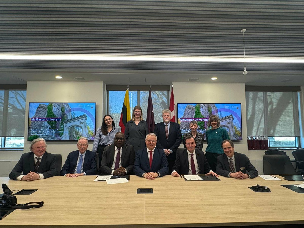 MeilunasE's tweet image. Stronger Lithuania 🇱🇹–Canada 🇨🇦 academic ties: Vilnius University and McMaster University have signed MoU to expand joint research, academic exchanges, and collaboration in key scientific fields.
#Lithuania #Canada #University #Sciences