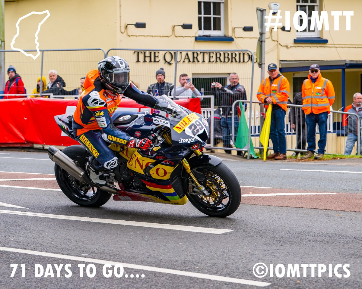 iomTTpics tweet media