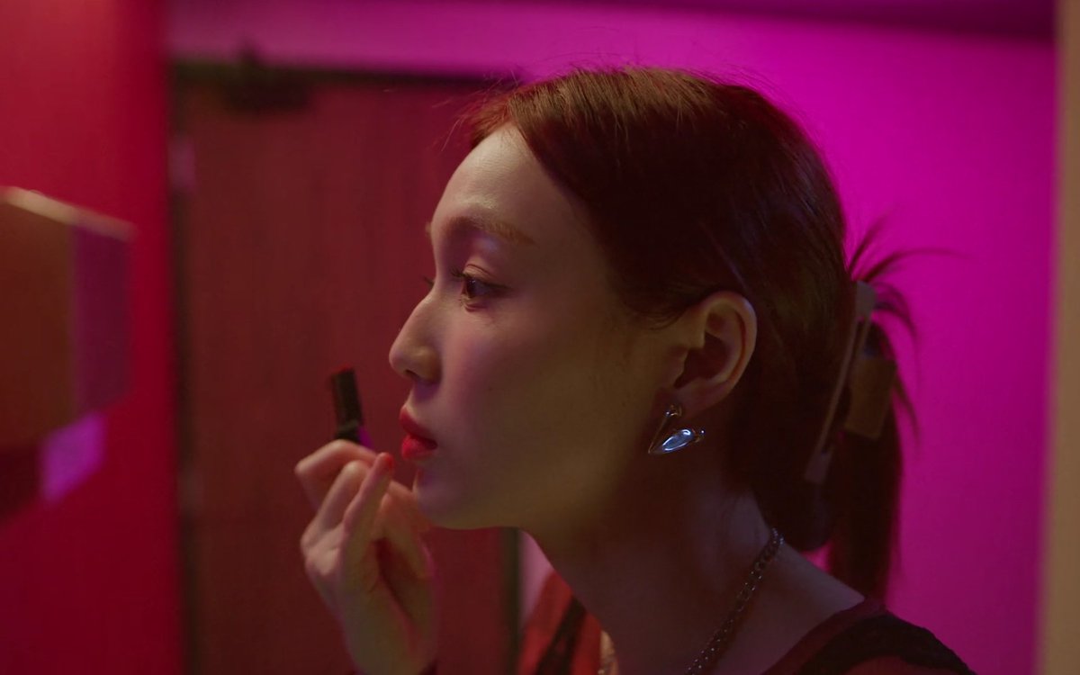 now watching tweet media