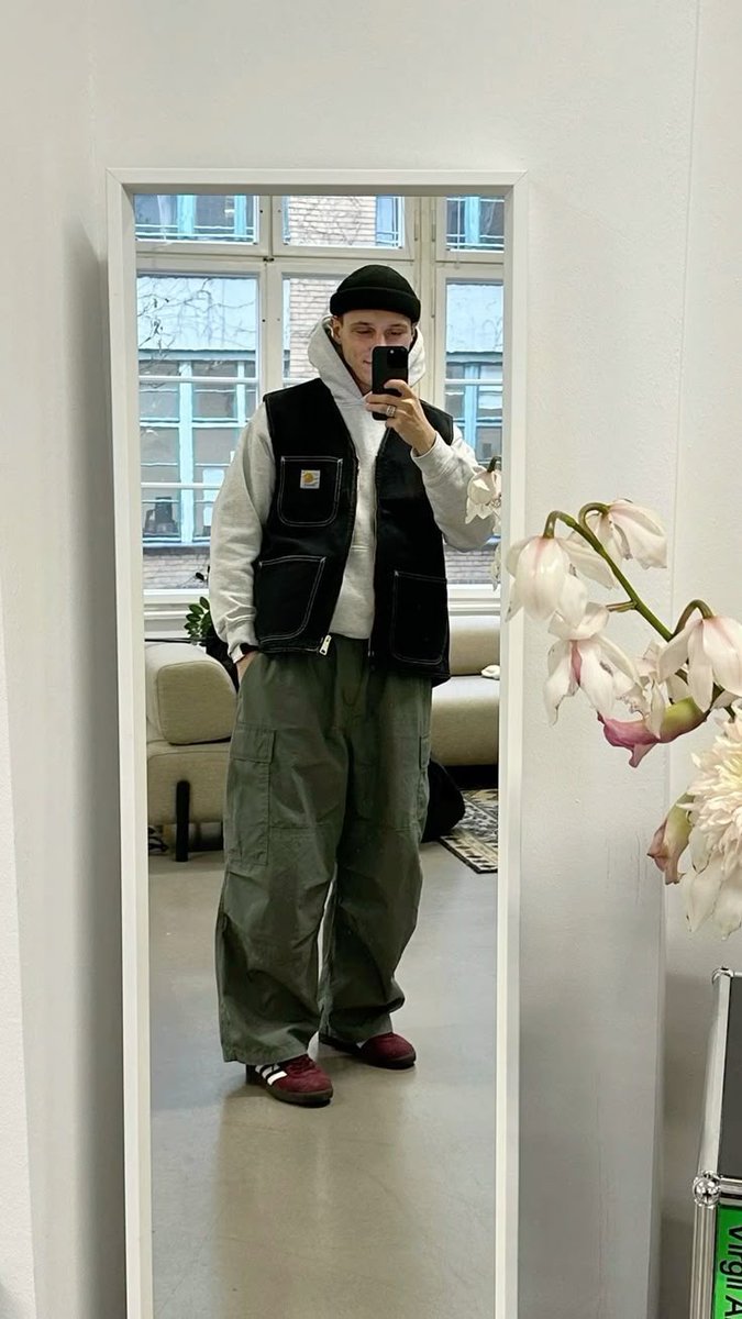 CaminoTV's tweet photo. On vous a fait une sélection de cargos avec plusieurs coupes/matières

Le + kaki https://t.co/YGwAgLY5eg 119€
Le + droit https://t.co/lx72vrBD4c 50€
Le + chocolat https://t.co/K3d922PbTq 75€
Le jordan https://t.co/wGsSio24KN 90€▶️68€
Le jean https://t.co/uvl1Th4vd1 40€▶️20€