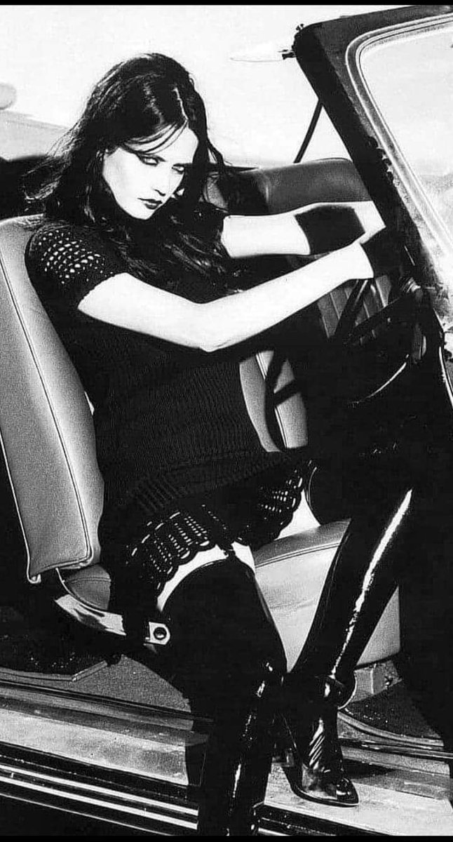 Eva Green
© Ellen von Unwerth