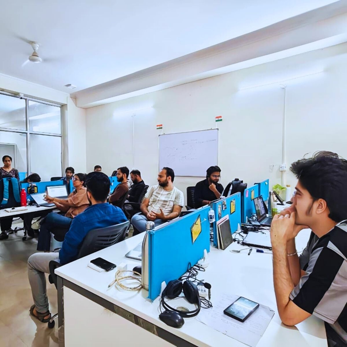 Appbay Tech tweet media