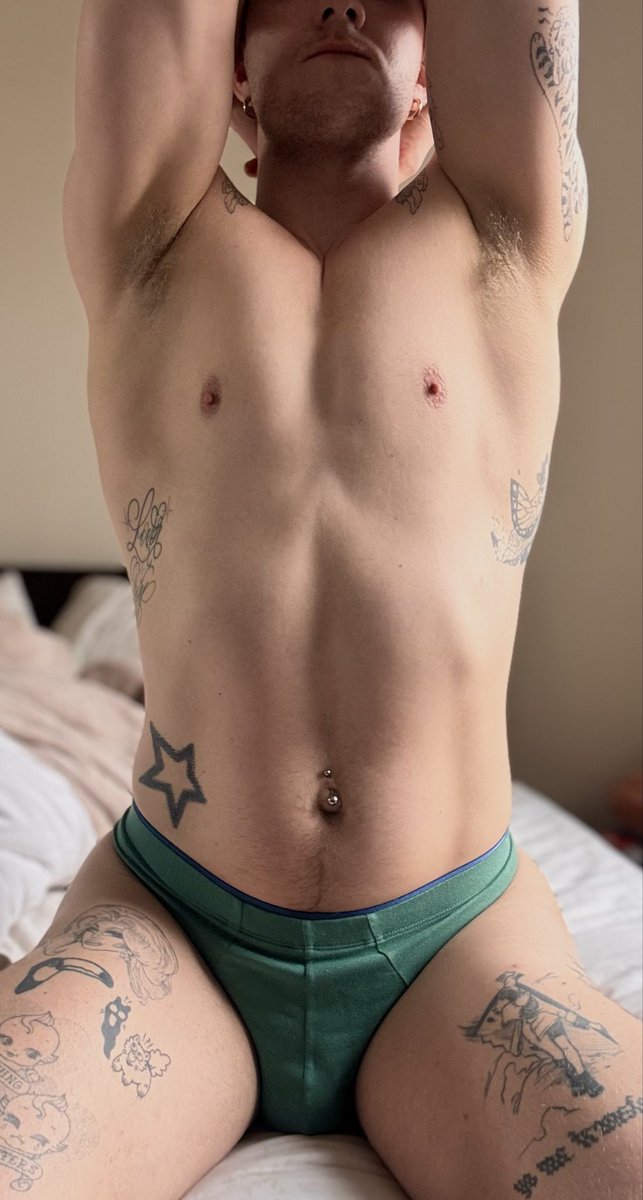 Sometimes_LockedBoy_Mike tweet media