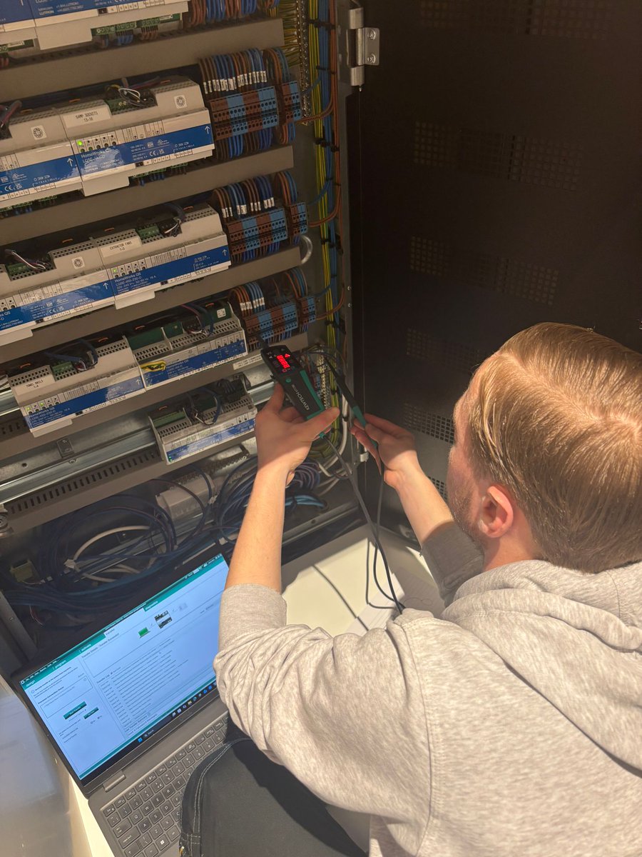 Clarke Infinity tweet media