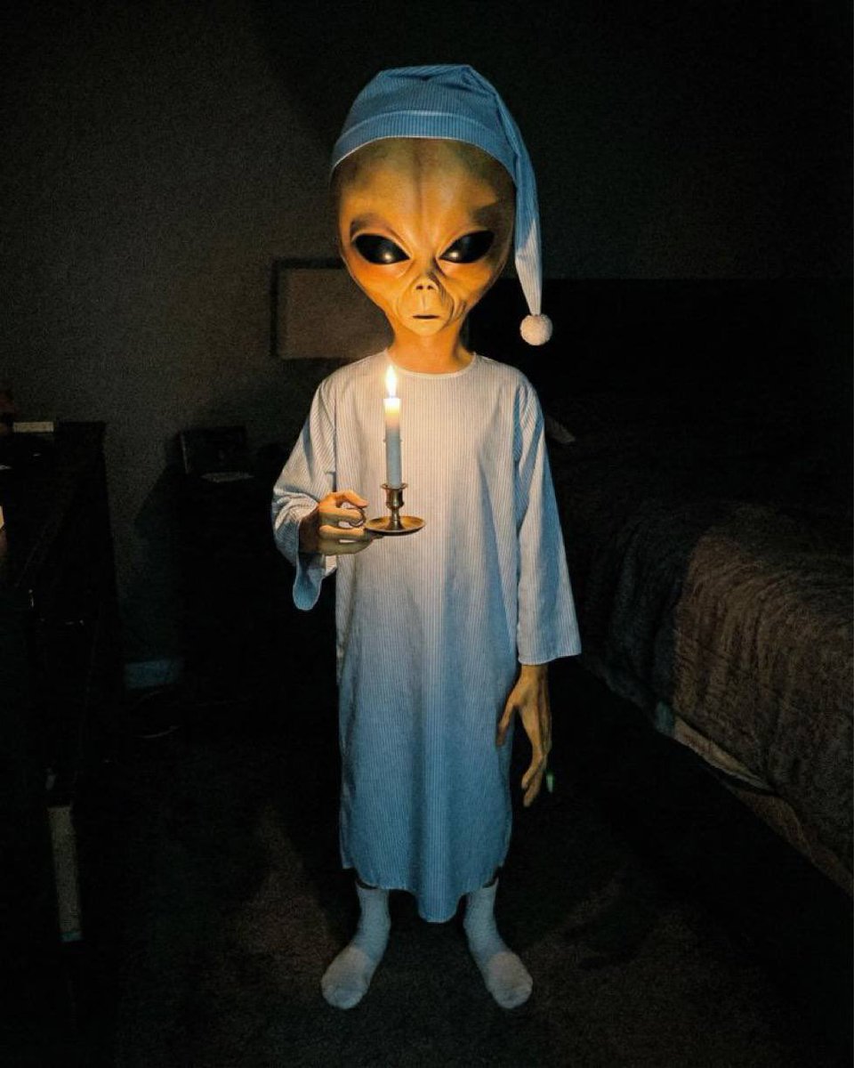 WhoSnipedYa tweet media