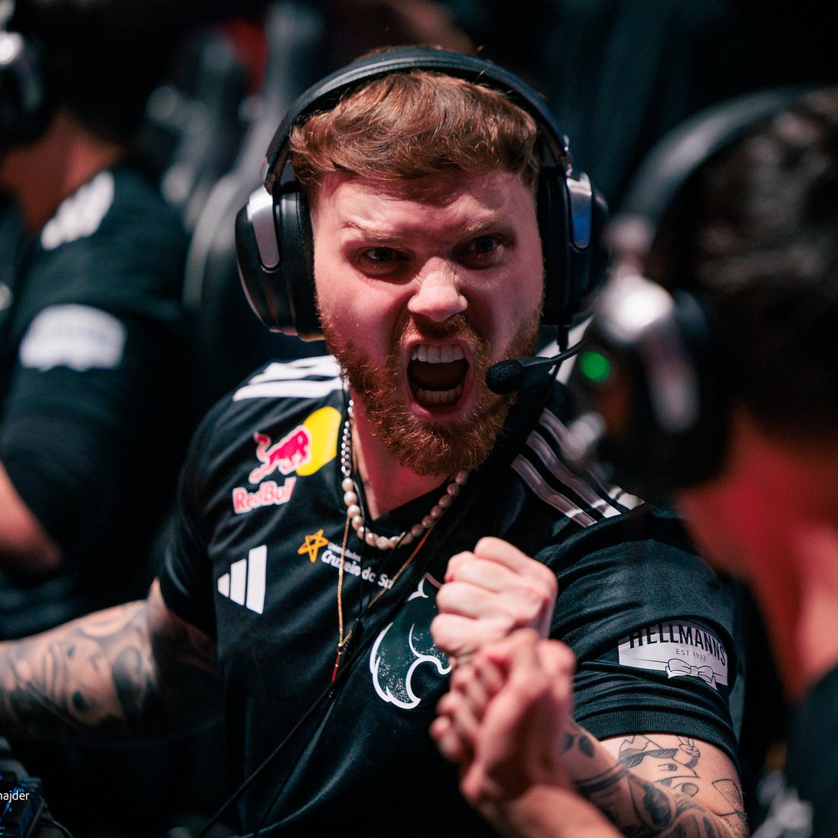 ATUALIZADO tweet media