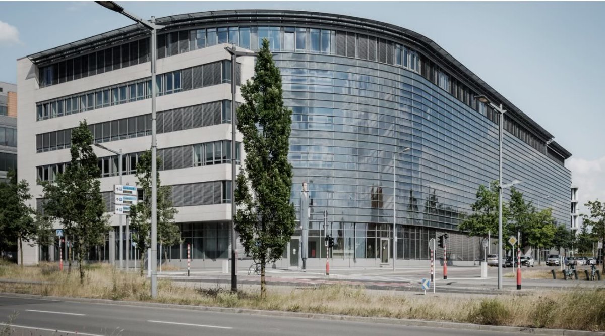 Colin MacLachlan tweet media