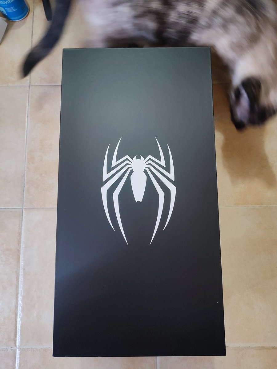 HappYorch's tweet photo. Hola comunidad #gamer estoy vendiendo esta edición de colección de #spiderman Saludos https://t.co/hP5bQNjeho