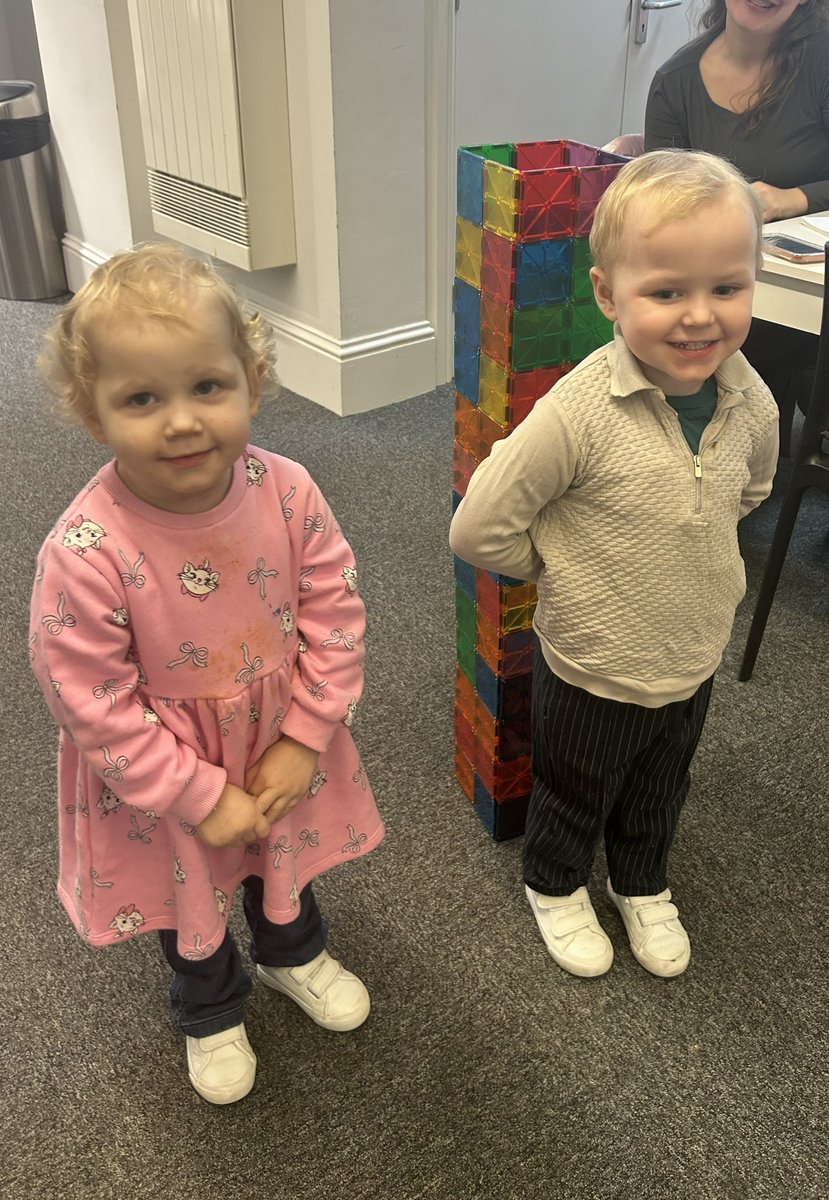 Halton Libraries tweet media