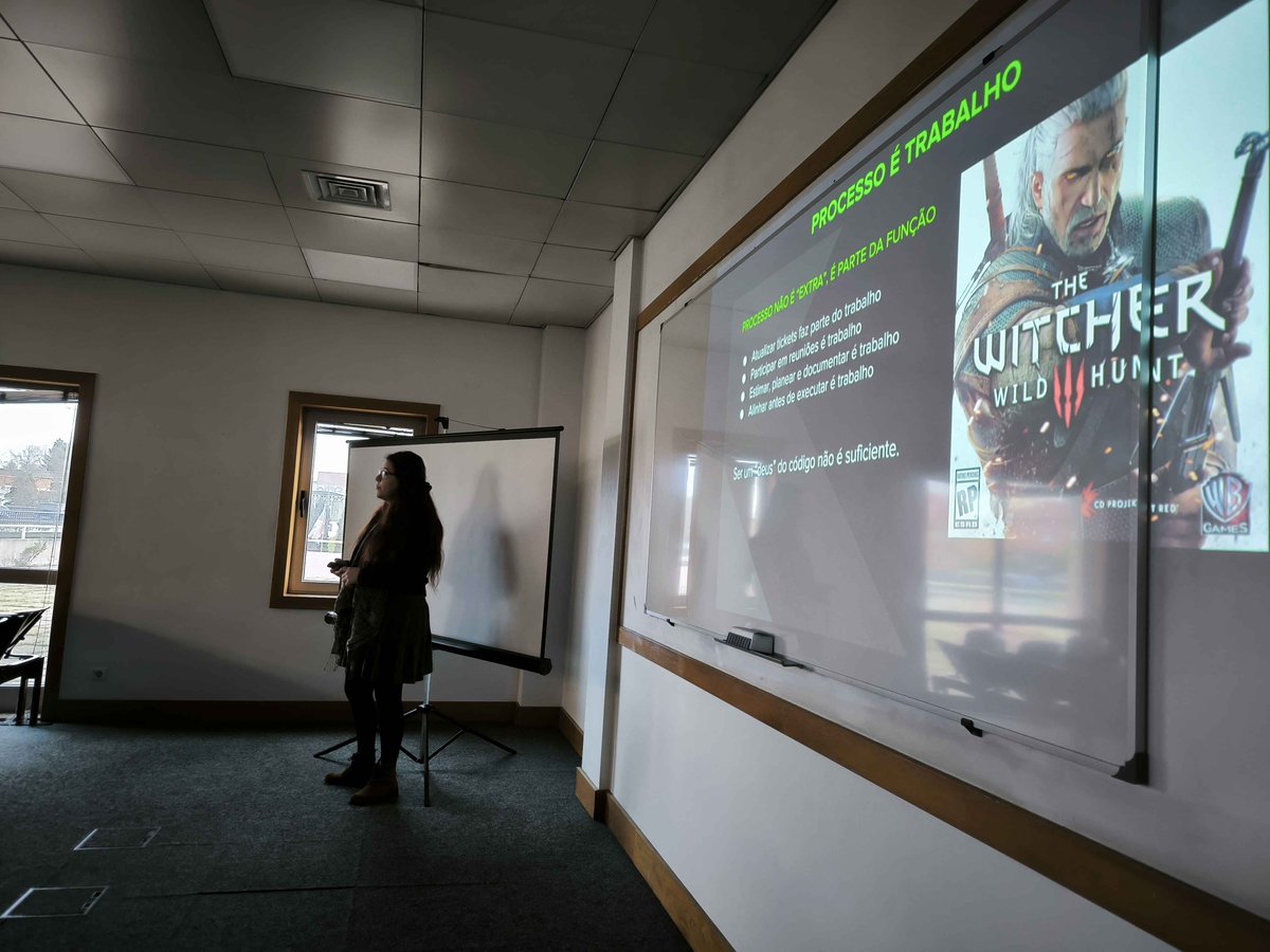 Our Ana Bettencourt spoke at TechWeb 2026 this week. The topic: what nobody tells you before your first real job.

Processes, communication, and why the jump from university to a real team is bigger than it looks.

Thanks <a href="/ULusofona/">Universidade Lusófona</a>. Good crowd.