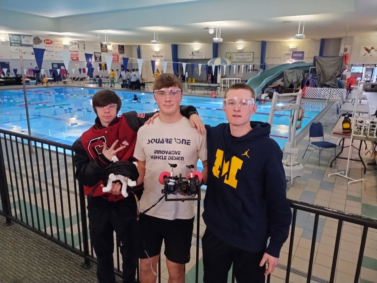 Clinton STEM tweet media