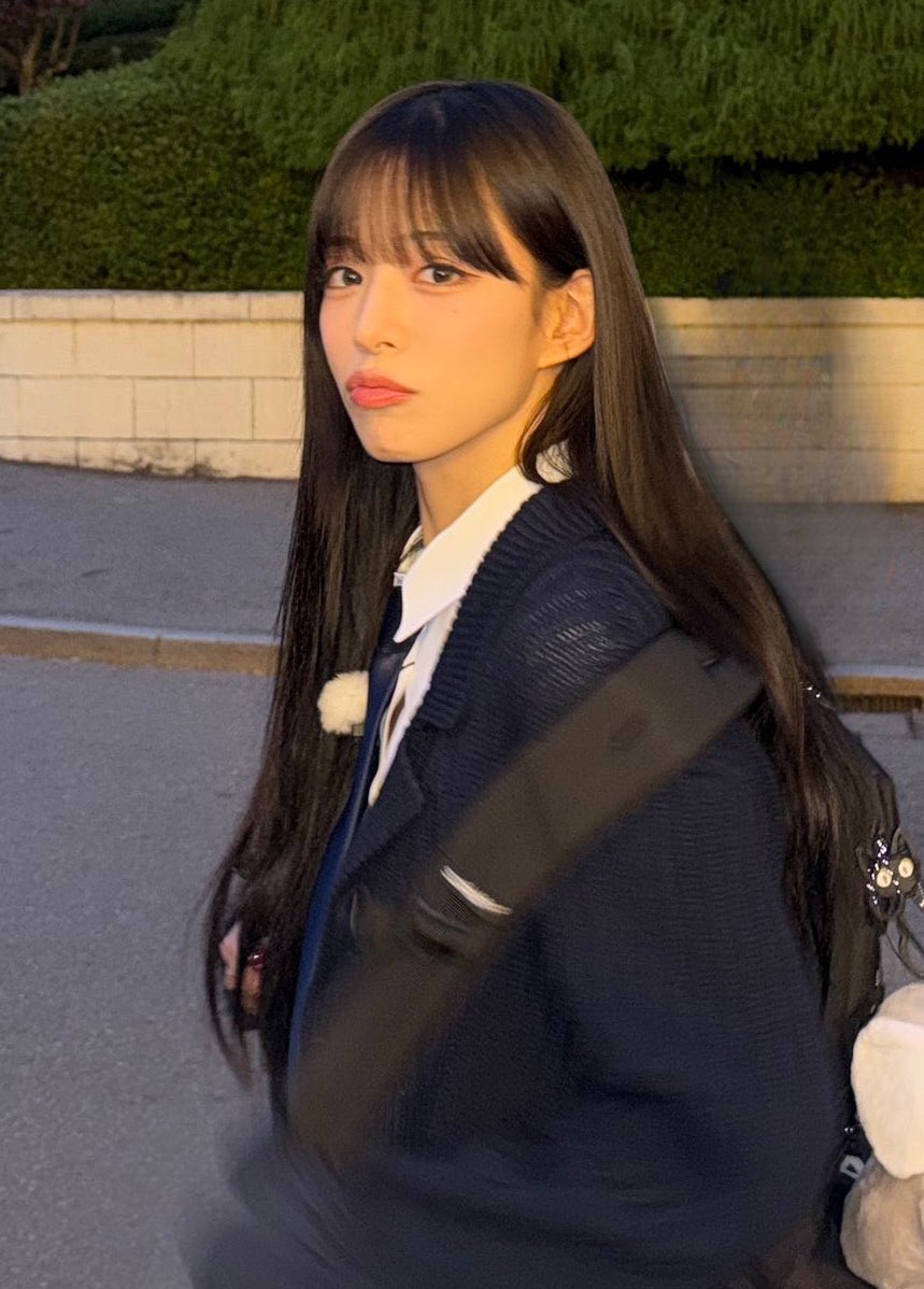 godface_my's tweet photo. 청레경챙땡긴다제발 https://t.co/UHQBgo7Pht