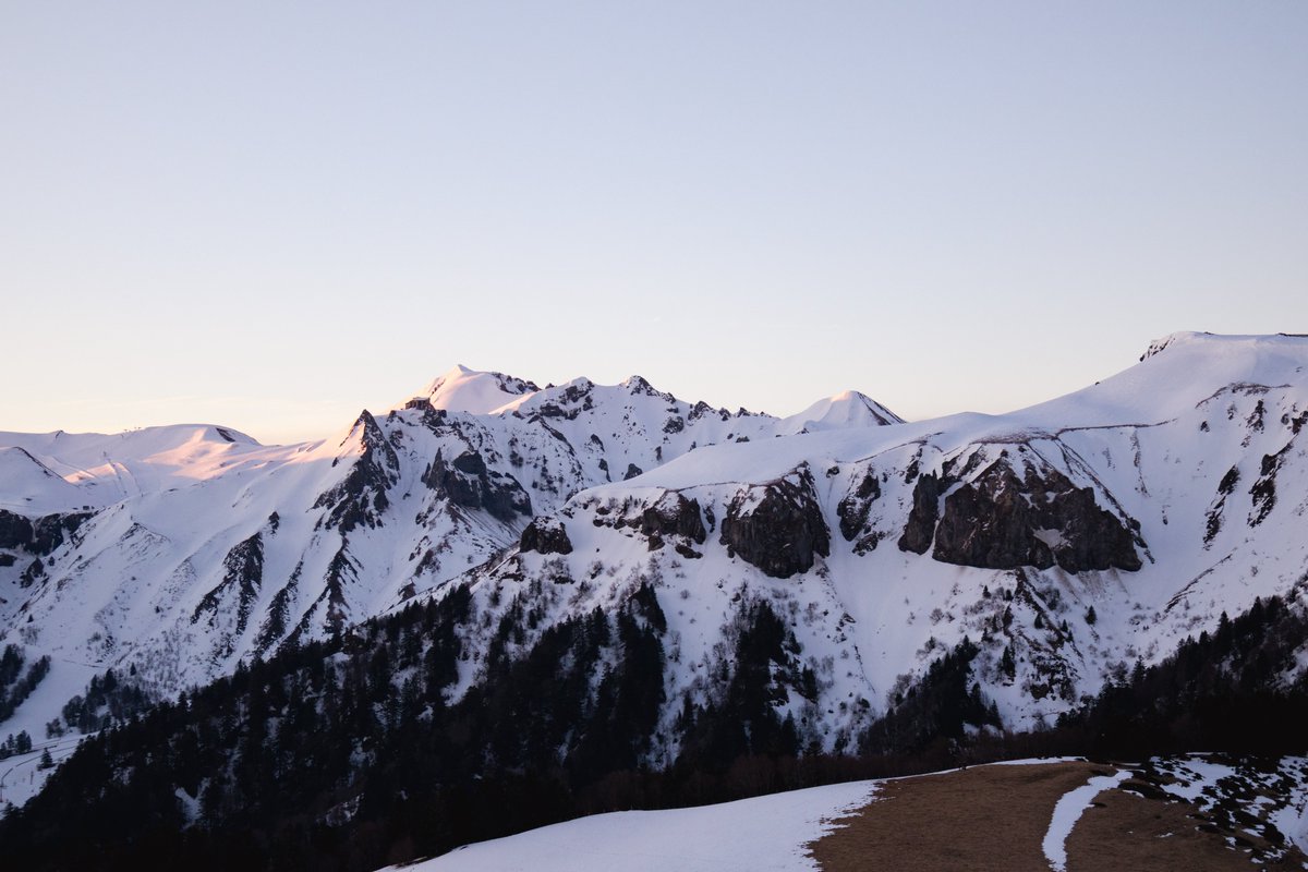 Massif du Sancy tweet media