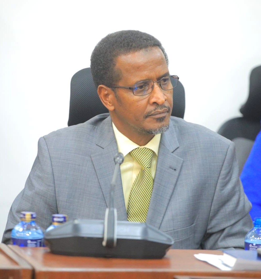 NDMA_Kenya's tweet photo. NDMA CEO @HaredAHassan today accompanied Cabinet Secretaries Hon. Beatrice Askul and Hon. Geoffrey Ruku, together with ASALs and Regional Development PS @harsama_kello  and Special Programmes PS @_IsmailMaalim during an engagement with the Senate Standing Committee on National Security, Defence and Foreign Relations, chaired by Isiolo Senator @Fatuma_Dullo.
The discussions focused on the drought situation in the country and the ongoing response measures. Although most ASAL counties have received some rainfall since February, temporarily easing environmental stress and slowing the deterioration of key drought indicators, hot and dry conditions persist in several areas, sustaining drought risk and delaying full recovery of livelihoods.
The Government continues to implement coordinated multi-sectoral interventions aimed at protecting lives and livelihoods while strengthening long-term drought resilience across affected counties.