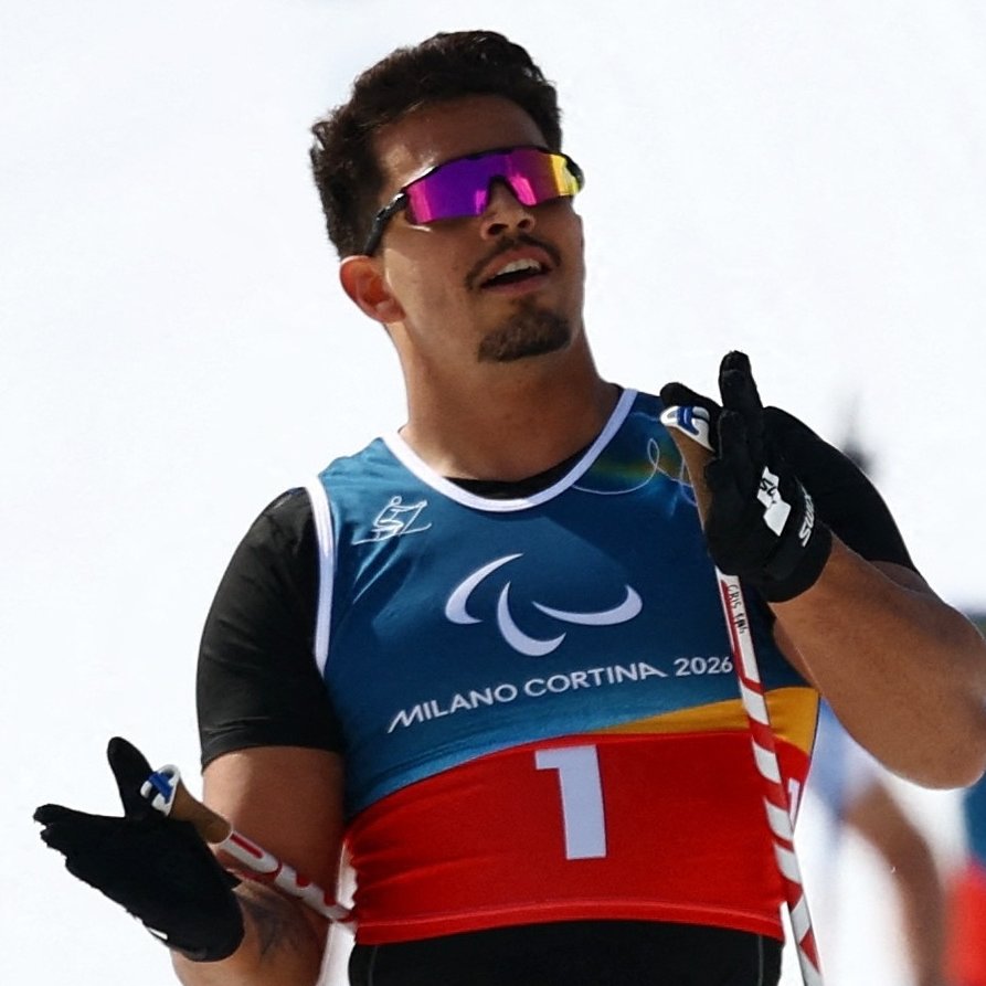 sboficial's tweet photo. 🚨 Com a prata de Cristian Ribera, o Brasil se torna o PRIMEIRO país da América Latina a conquistar uma medalha nos Jogos Paralímpicos de Inverno. https://t.co/pGoYR5VlCe