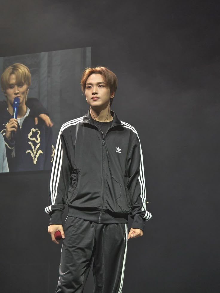 이유오 tweet media