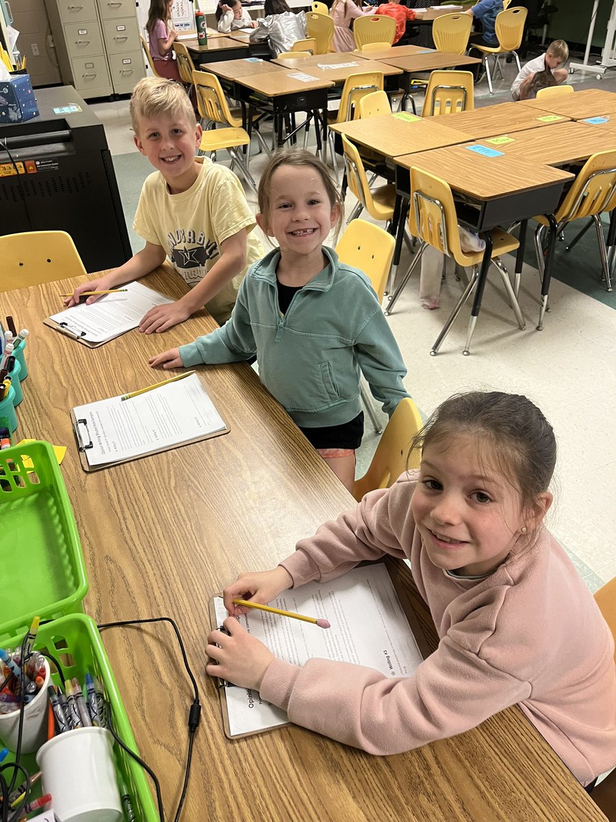 Mrs.Consoer tweet media