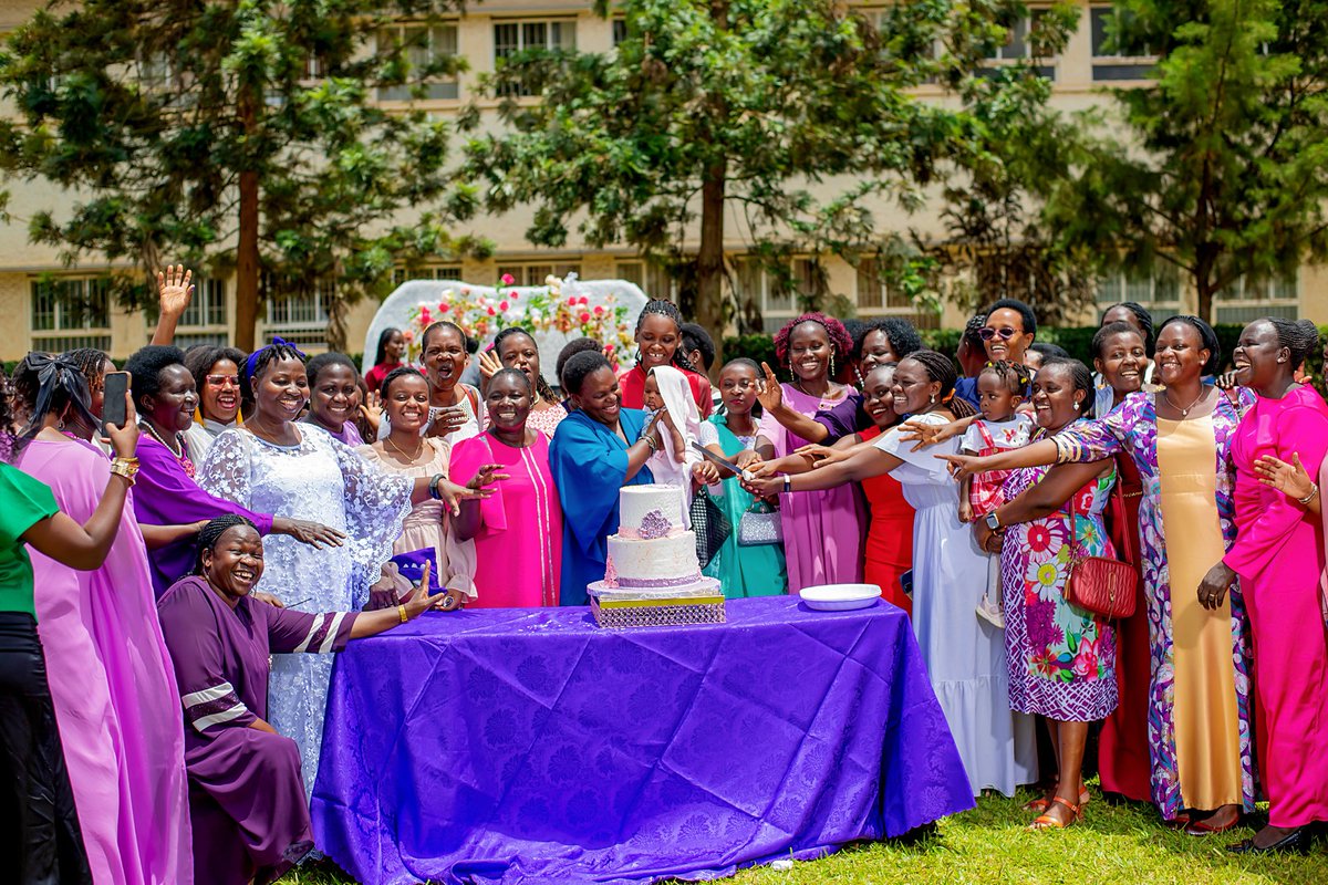 stfrancis_mak's tweet photo. Do not let anyone look down on you because you’re a woman!!
We celebrated the International Women’s Day in power!!🥳🥳
@Rev_Dr_LidyKitz https://t.co/3UOsYj7TnF