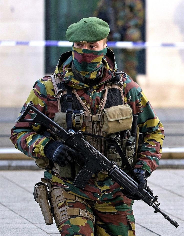 🪖 Trust on Armed Forces 

🇮🇳India: 64%
🇸🇪Sweden: 56%
🇺🇸United States: 56%
🇫🇷France: 52%
🇬🇧United Kingdom: 51%
🇦🇺Australia: 50%
🇨🇦Canada: 50%
🇪🇸Spain: 47%
🇲🇾Malaysia: 46%
🇳🇱Netherlands: 44%
🇩🇰Denmark: 41%
🇹🇷Turkey: 39%
🇭🇺Hungary: 38%
🇲🇽Mexico: 38%
🇮🇹Italy: 37%
🇦🇷Argentina: 36%