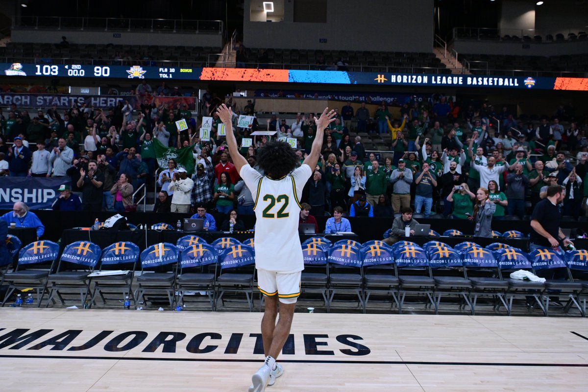 #RaiderFamily — we need you in Indy tonight for the #HLMBB Championship! 🏀

⏰ Tip-off: 7 p.m.

🎟️ Championship Tickets: bit.ly/HLChamp