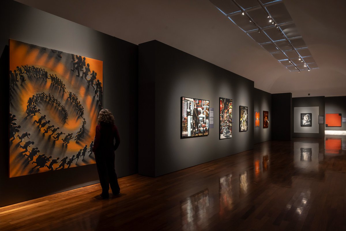 GVAcultura's tweet photo. 🖼️El Museu de Belles Arts de València presenta l'exposició ‘Temps Moderns’ 

🎨48 obres de la col·lecció pròpia d'art contemporani 
🧑‍🎨Compreses entre les dècades de 1940 i 1970

👁️Fins al 31 de maig

https://t.co/fsKOAzgqwR https://t.co/MPwaOQmZmt