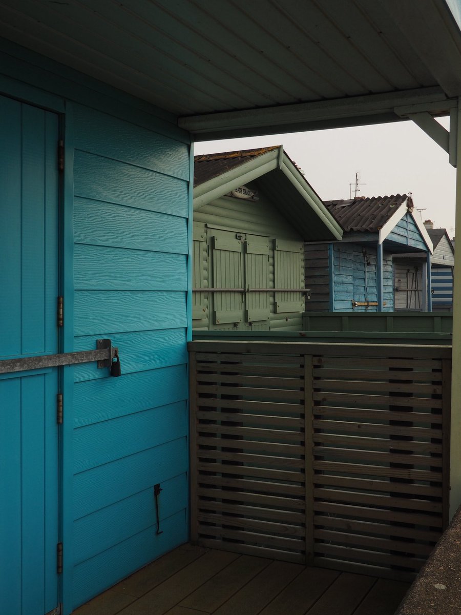 Litstable tweet media