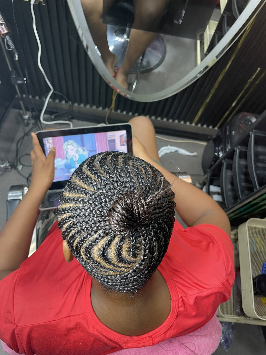 hilopeksalon's tweet photo. Simple braids for your kids 😍 https://t.co/4SxLHaGfCb