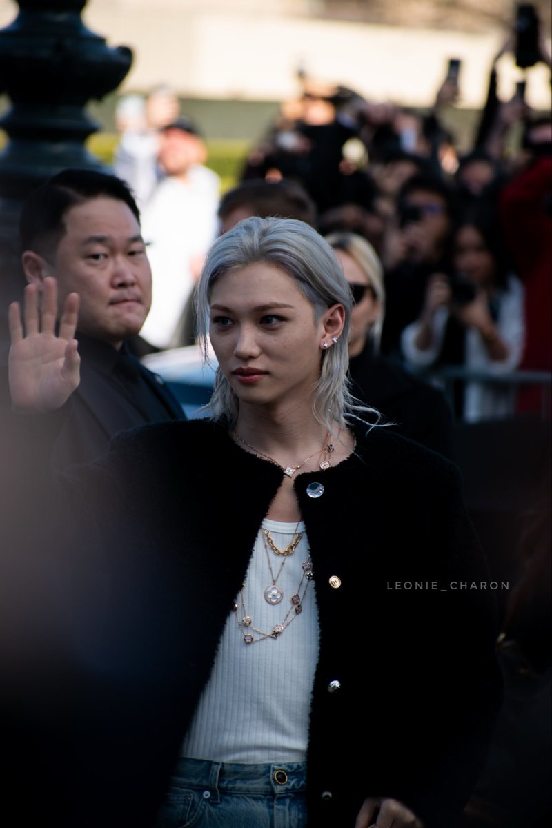 CharonTurpin's tweet photo. Felix from Stray Kids for Louis Vuitton 
Paris Fashion Week F/W 26 

Tous droits réservés, ne pas utiliser sans autorisation / All rights reserved, Do not use without agreement

#LouisVuittonxFelix #straykids #skz #Felix #FELIXxLVFW26 https://t.co/ysLOWgnXMA