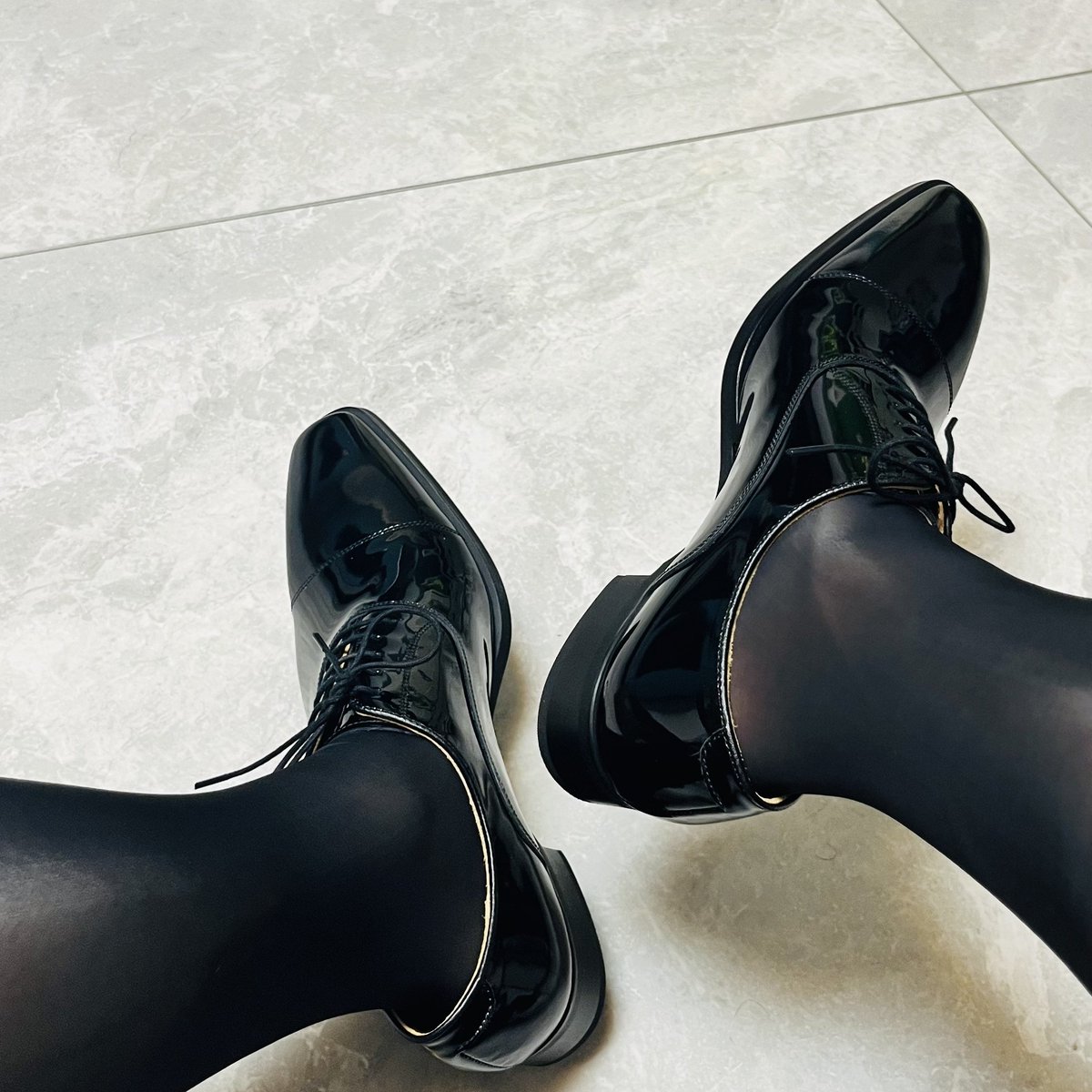 YCquner's tweet photo. 作为一个0️⃣，同样可以喜欢正装皮鞋👞。 https://t.co/DVAjwa95aV