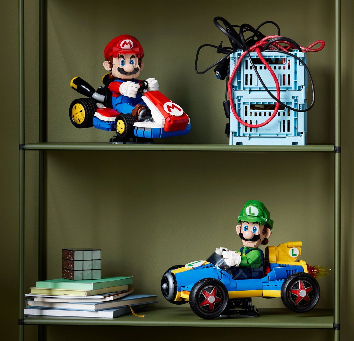 Lego Super Mario - Mario Kart – Luigi &amp; Mach 8 up for preorder at LEGO Store ($179.99) buff.ly/BWaHQxR #ad
