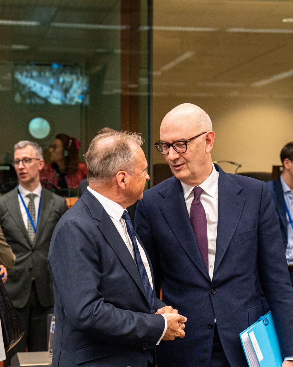 Gilles Roth tweet media