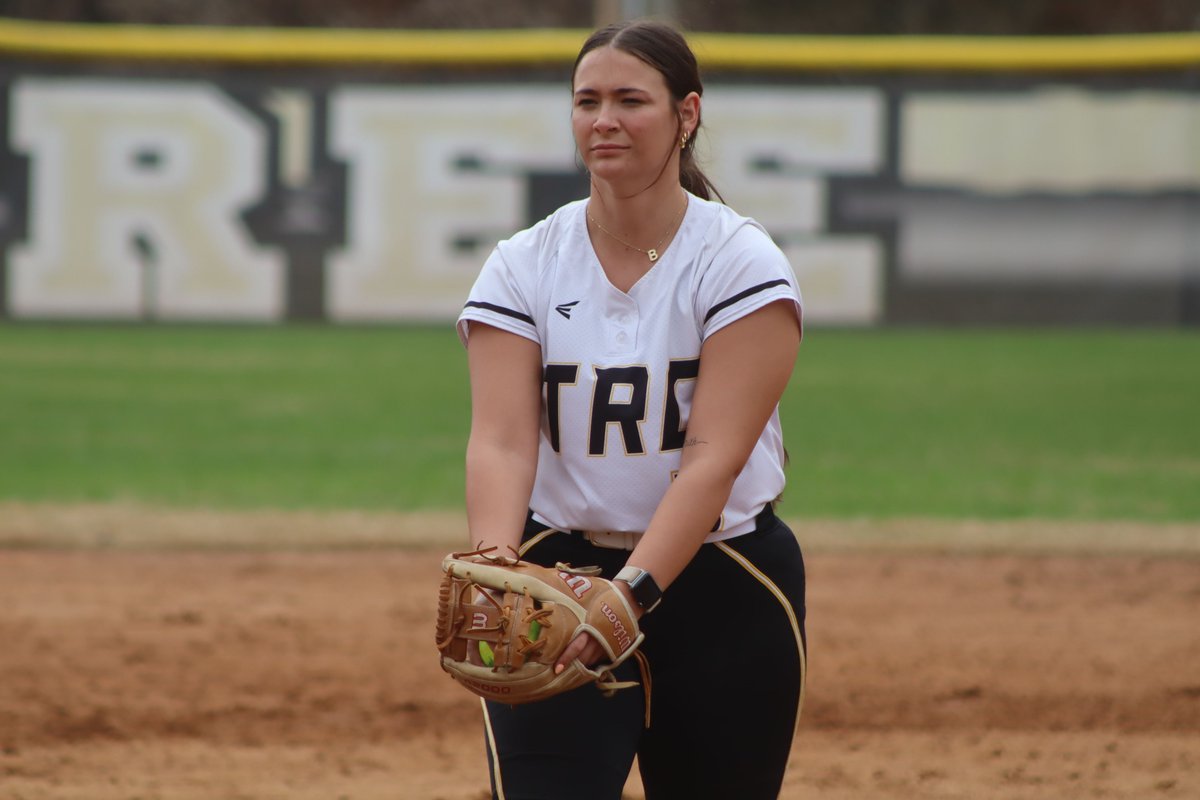 Three Rivers softball dominates Jackson State Community College, sweeping a home doubleheader 14-1 and 8-0 behind dominant pitching and power hitting.

buff.ly/3IhpN58