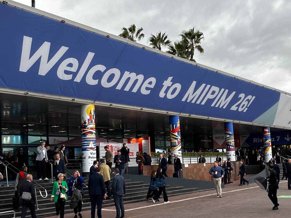 Saint-Quentin-en-Yvelines 🚀 tweet media