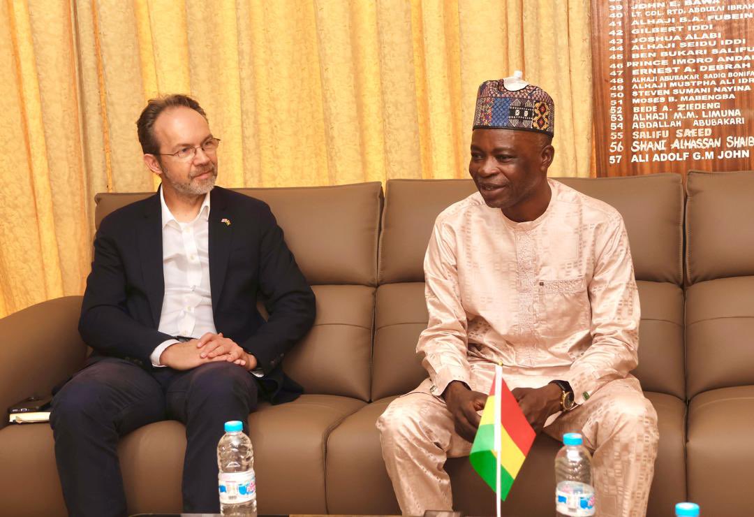 Christian Rogg tweet media