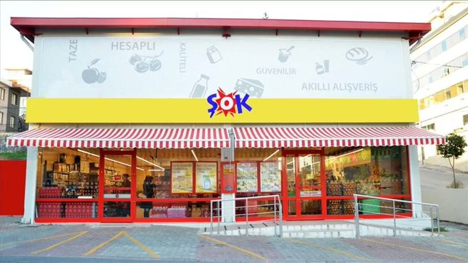 ŞOK Marketler (SOKM) için aracı kurumlardan yeni hedef fiyatlar geldi.

Şok Marketler'in dün açıklanan bilançosu sonrası yeni hedef fiyatlar belli oldu.

En yüksek ve en düşük hedef fiyat ne kadar? 

Detaylar 👇

#SOKM #Hisse #HedefFiyat #Yatırım