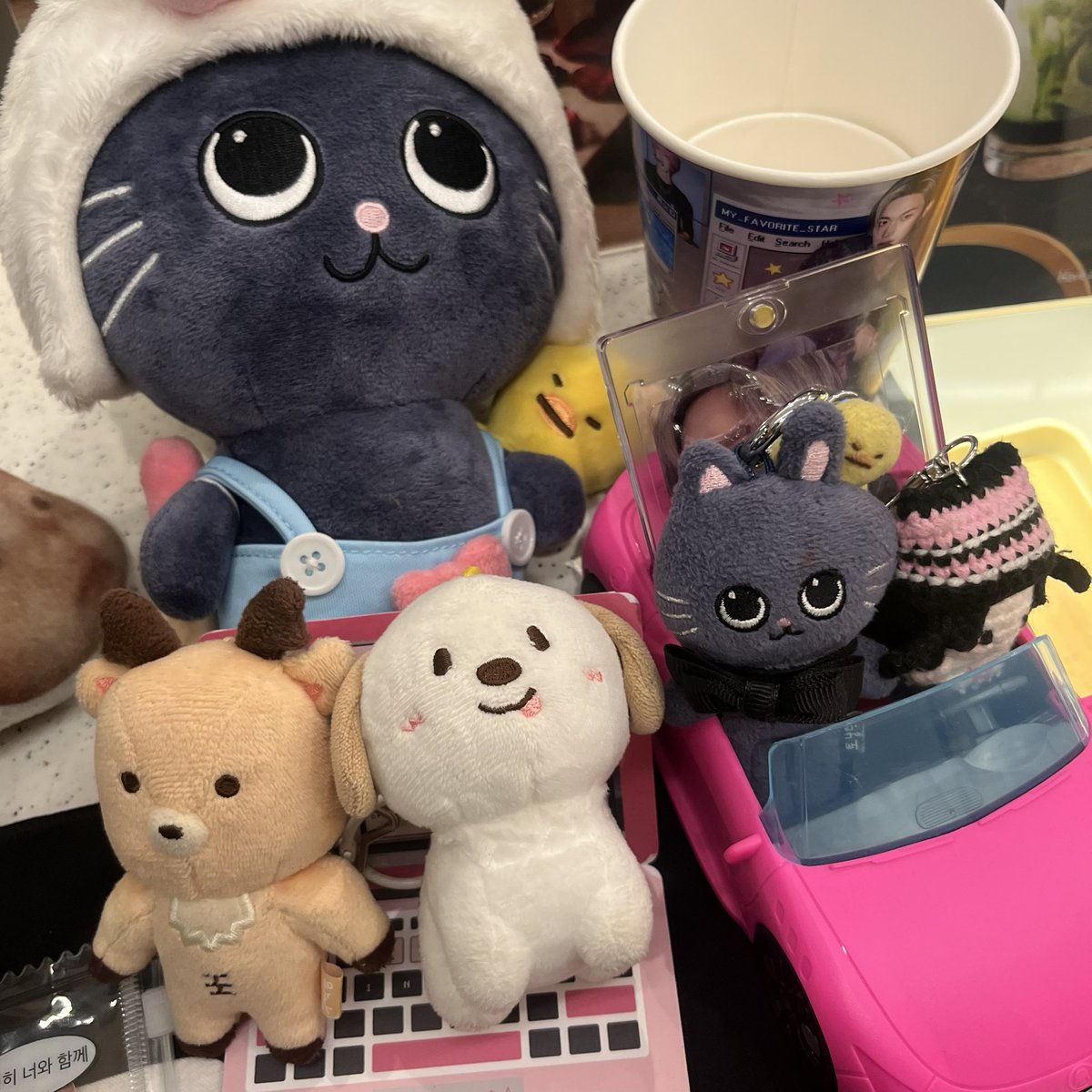 onyi𝜗𝜚 tweet media